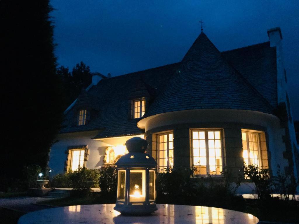 Crown Roads Bed and Breakfast Le Faouët Buitenkant foto